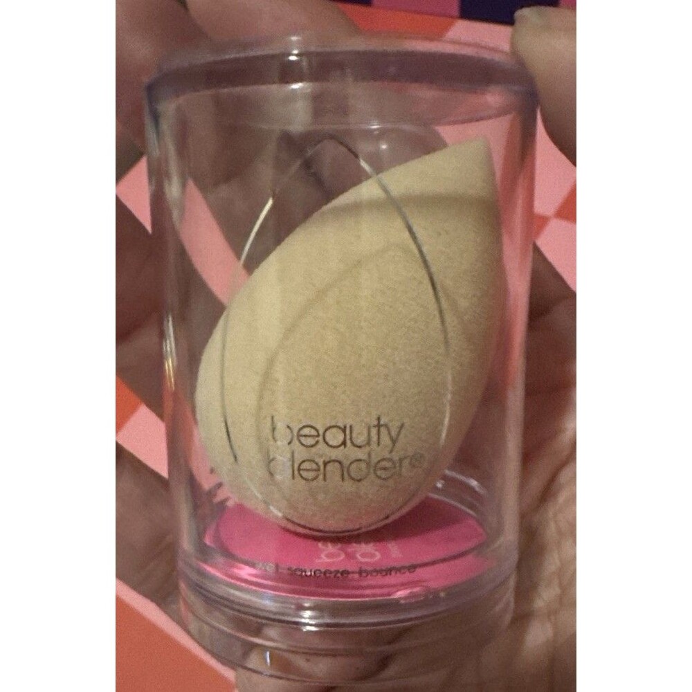 NIB Original Official Beautyblender Nude Makeup Sponge